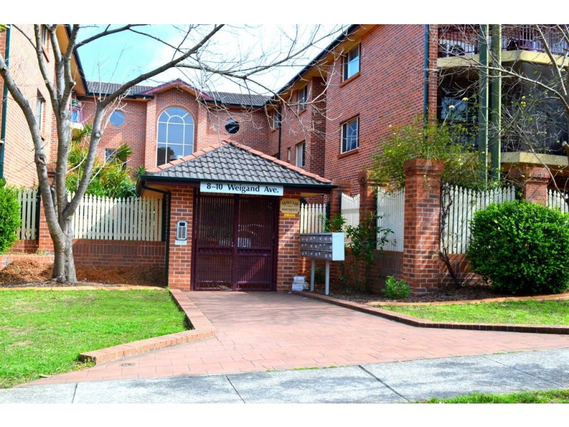 15/8-10 Weigand Avenue, Bankstown NSW 2200