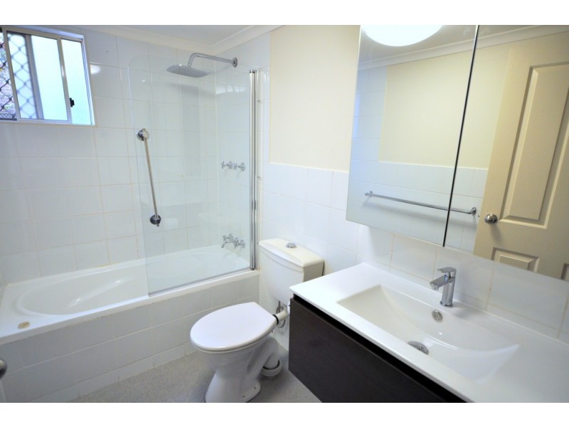 15/8-10 Weigand Avenue, Bankstown NSW 2200