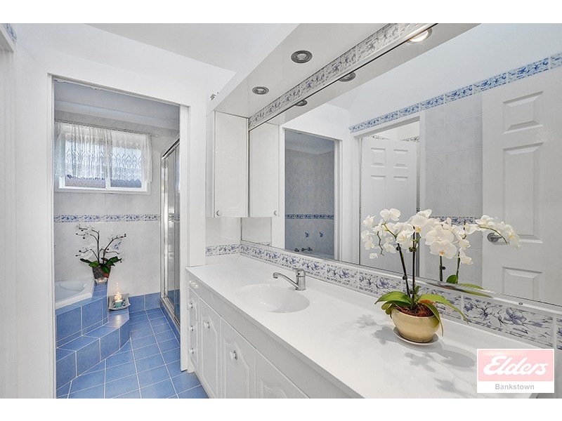 86 Wendy Avenue, Georges Hall NSW 2198