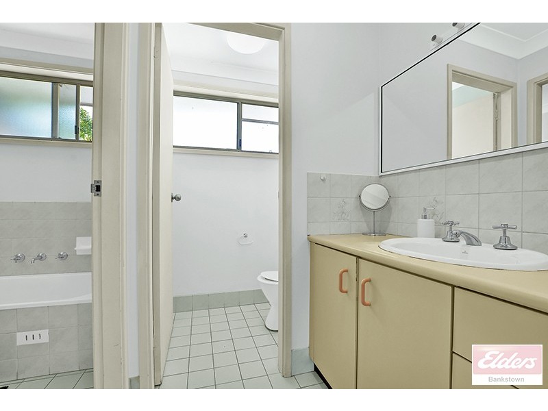 5/135 Rex Road, Georges Hall NSW 2198