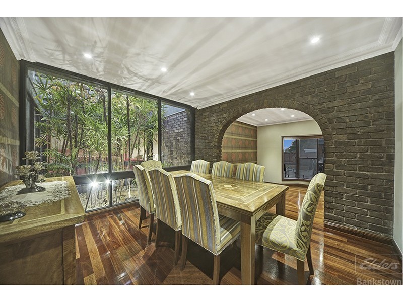 3 Salamander Place, Mount Lewis NSW 2190