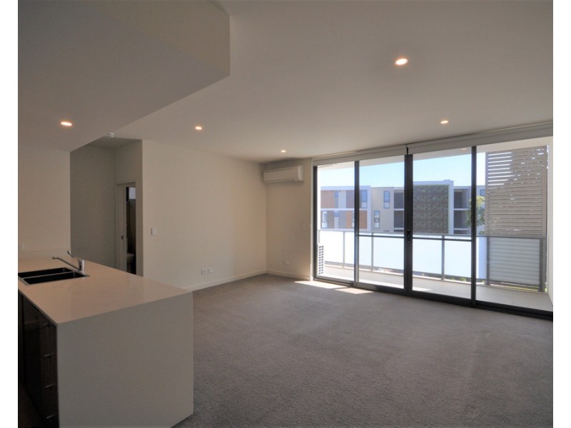 D203/17 Hanna St, Potts Hill NSW 2143