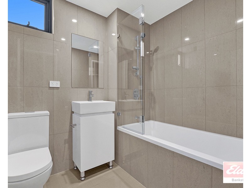 DG06/17 Hanna Street, Potts Hill NSW 2143