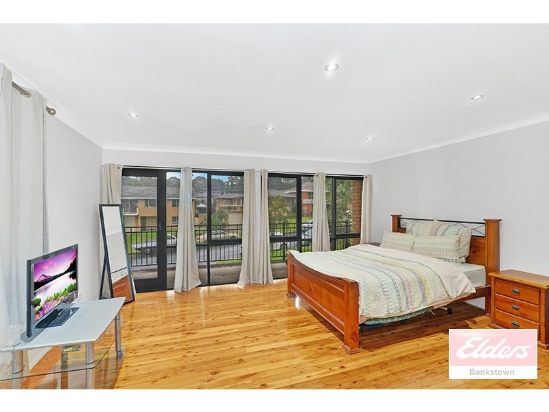 43 Wendy Avenue, Georges Hall NSW 2198