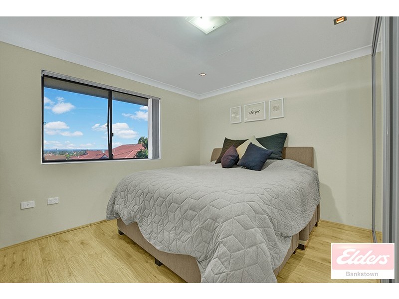 15/2 Mulla Road, Yagoona NSW 2199