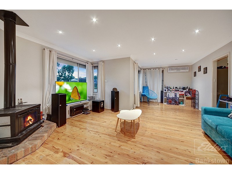 13 Amaroo Avenue, Georges Hall NSW 2198