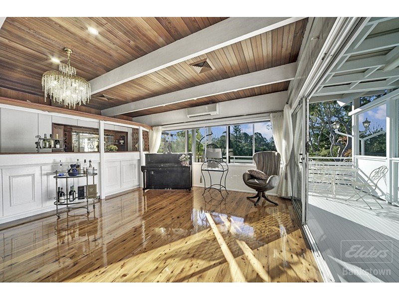 6 Glyn Avenue, Picnic Point NSW 2213