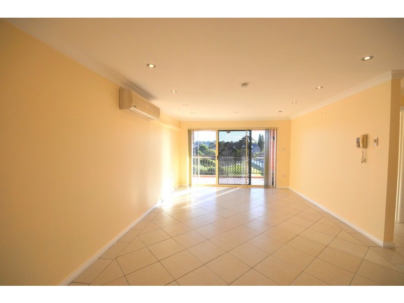 12/13-15 Cairds Avenue, Bankstown NSW 2200