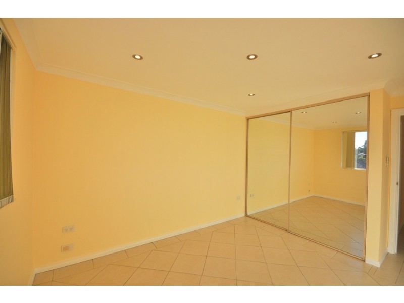 12/13-15 Cairds Avenue, Bankstown NSW 2200