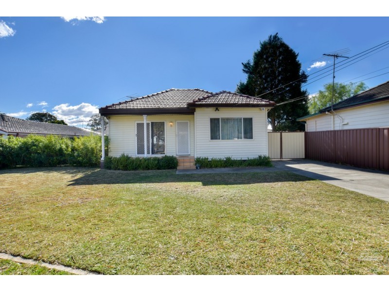 50 Endeavour Road, Georges Hall NSW 2198