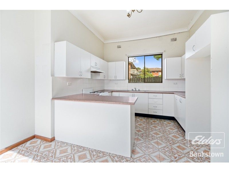 12 Defoe Street, Wiley Park NSW 2195