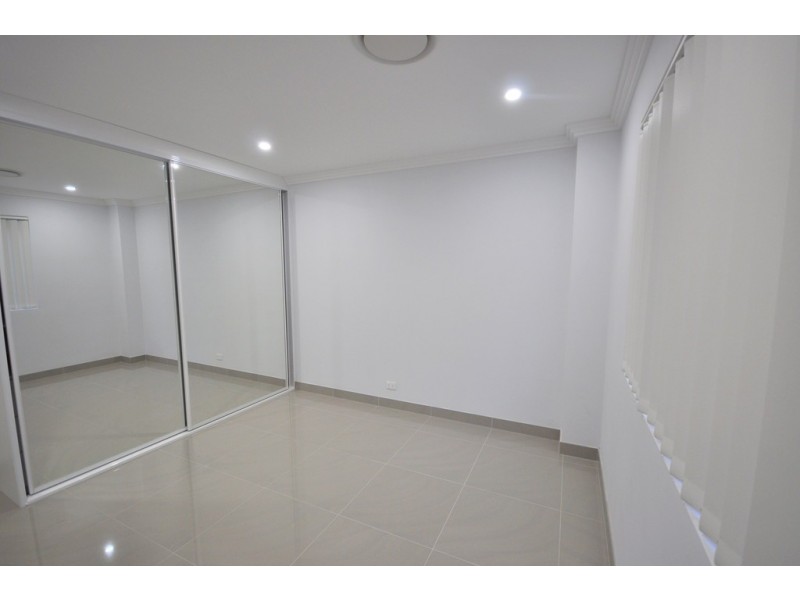 10 Allingham Street, Condell Park NSW 2200