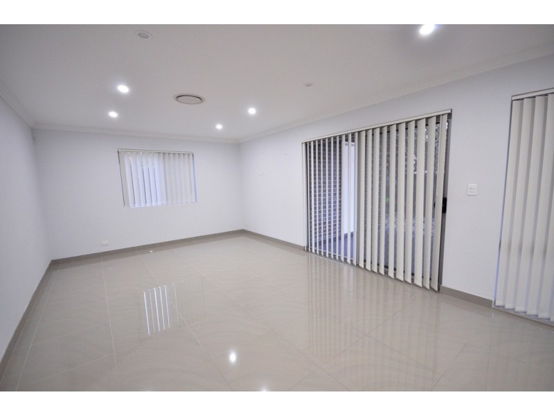 10 Allingham Street, Condell Park NSW 2200