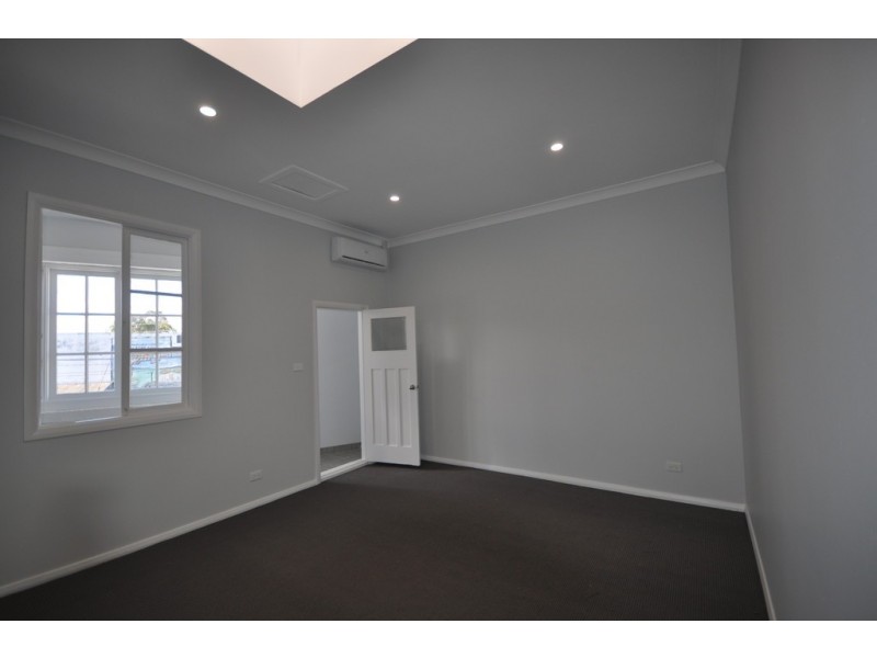 1/240 The Boulevarde, Punchbowl NSW 2196