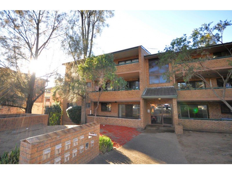 1/21-23 Myrtle Road, Bankstown NSW 2200