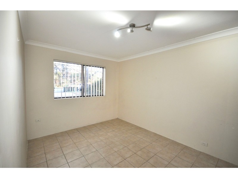 1/21-23 Myrtle Road, Bankstown NSW 2200