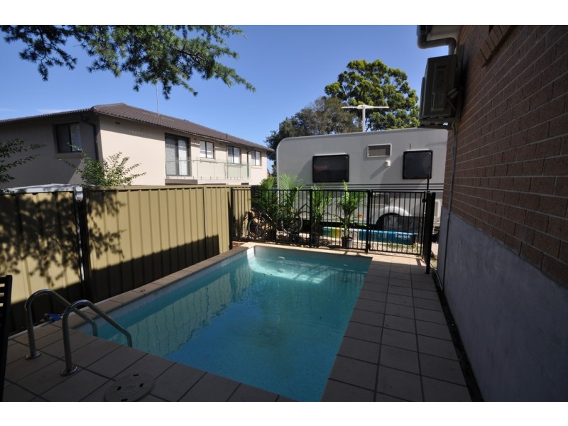 1/155 Edgar Street, Condell Park NSW 2200