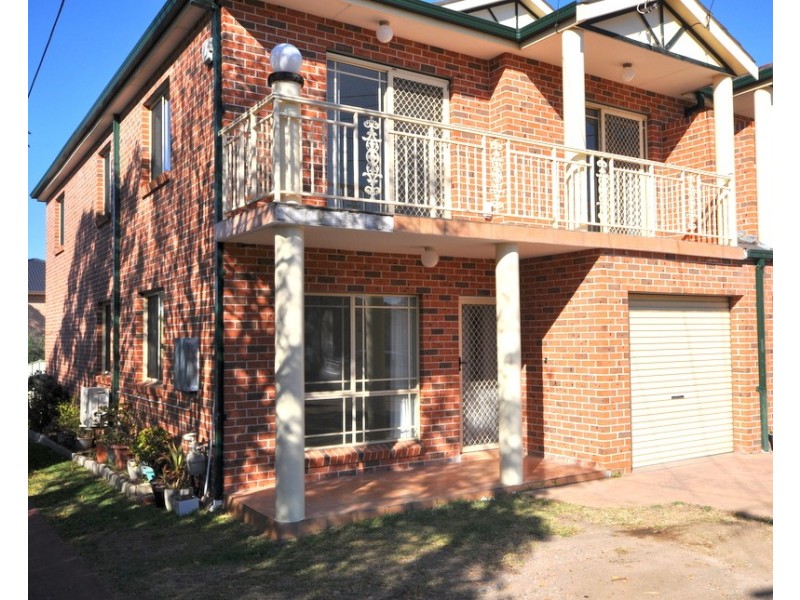 1/36 Gleeson Avenue, Condell Park NSW 2200