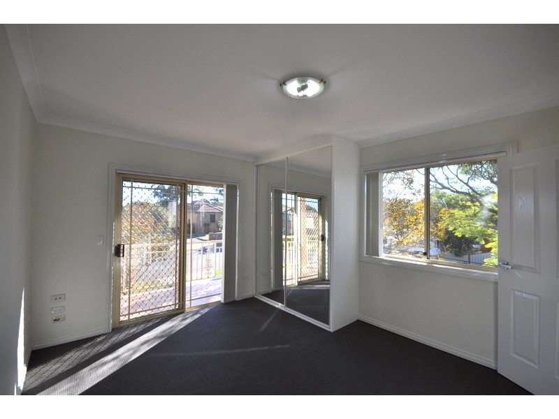 1/36 Gleeson Avenue, Condell Park NSW 2200