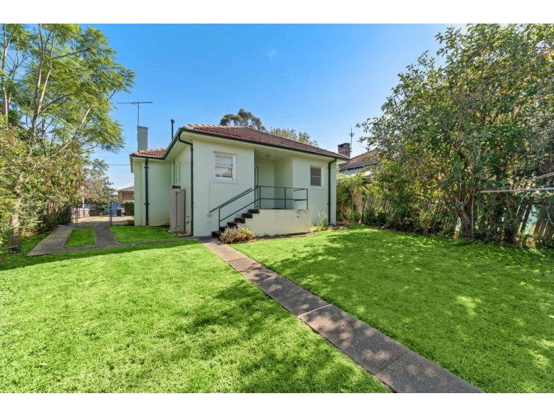 21 Harold Street, Mount Lewis NSW 2190