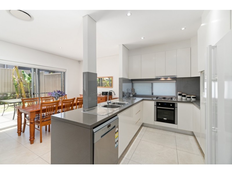 1/65 Woodbine Street, Yagoona NSW 2199