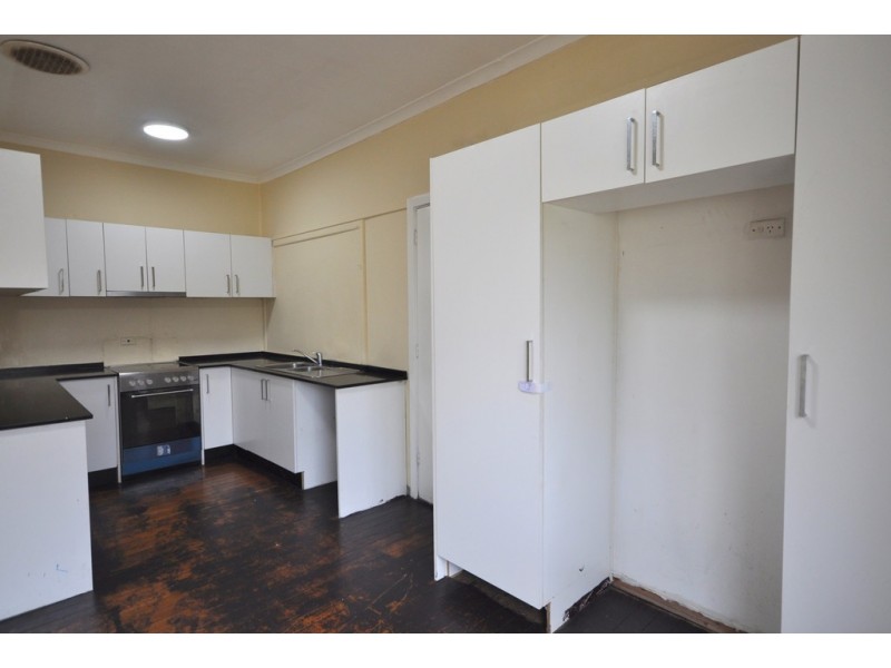 7 Saltash St, Yagoona NSW 2199