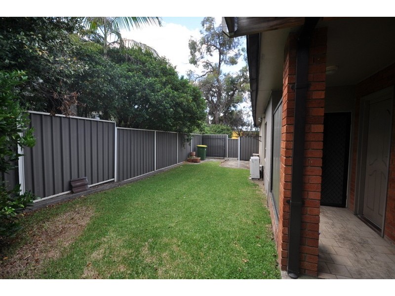 122 THE BOULEVARDE, Caringbah NSW 2229