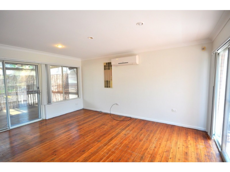 24 Wren Street, Condell Park NSW 2200