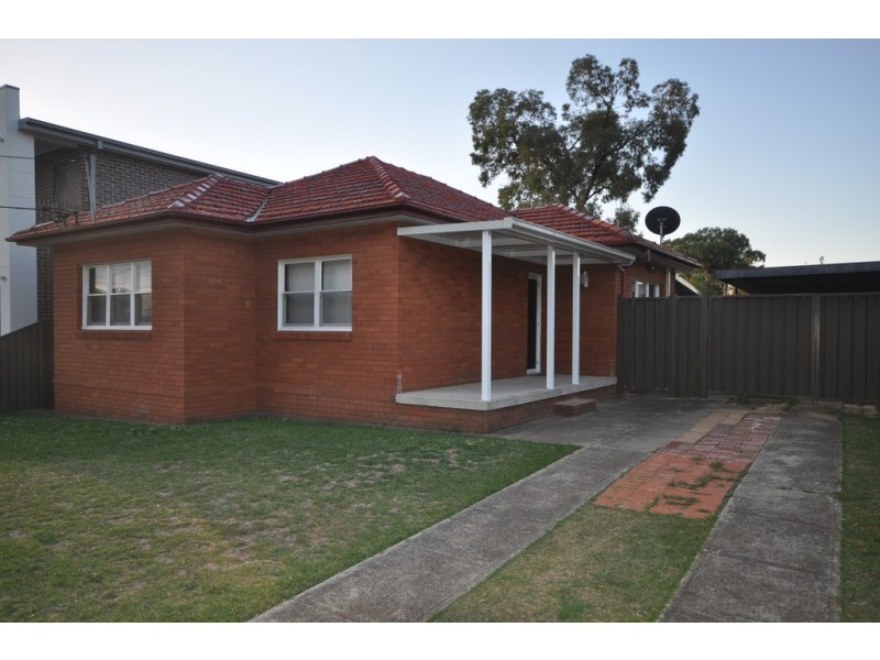 5 Newman Street, Bass Hill NSW 2197