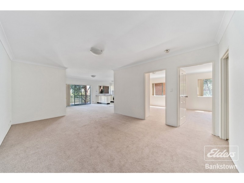7/48 Cairds Avenue, Bankstown NSW 2200