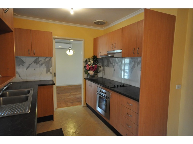 5 Wilton Place, Georges Hall NSW 2198