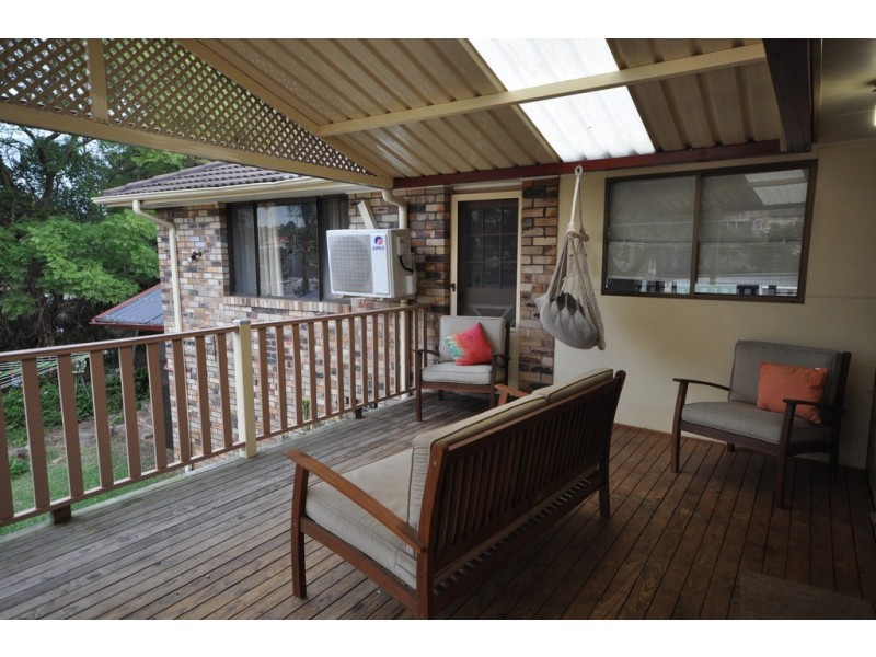 5 Wilton Place, Georges Hall NSW 2198