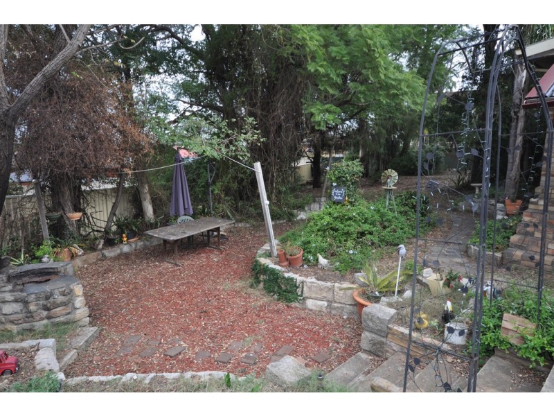 5 Wilton Place, Georges Hall NSW 2198