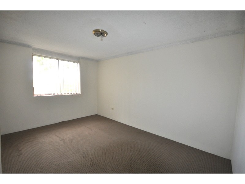 19/166 Greenacre Road, Bankstown NSW 2200