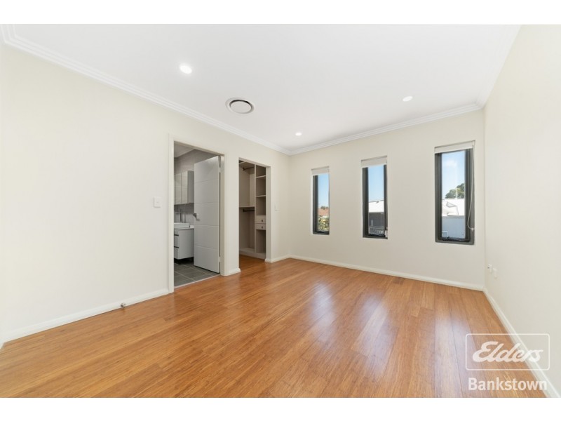 2/10-12 Claribel Street, Bankstown NSW 2200