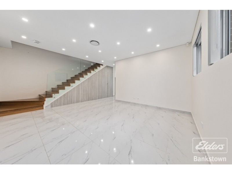 10 Lochinvar Road, Revesby NSW 2212