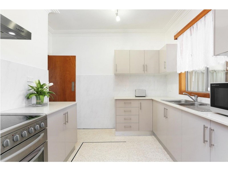 25 Little Road, Bankstown NSW 2200