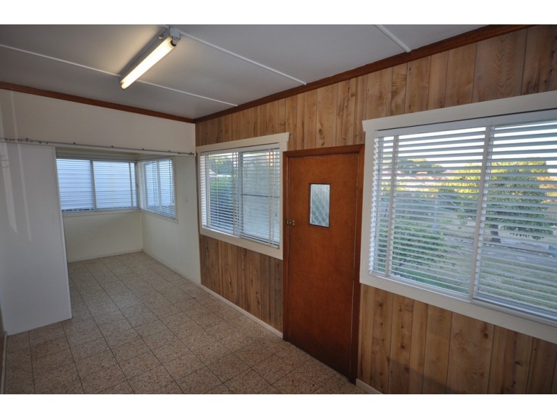 25 Little Road, Bankstown NSW 2200