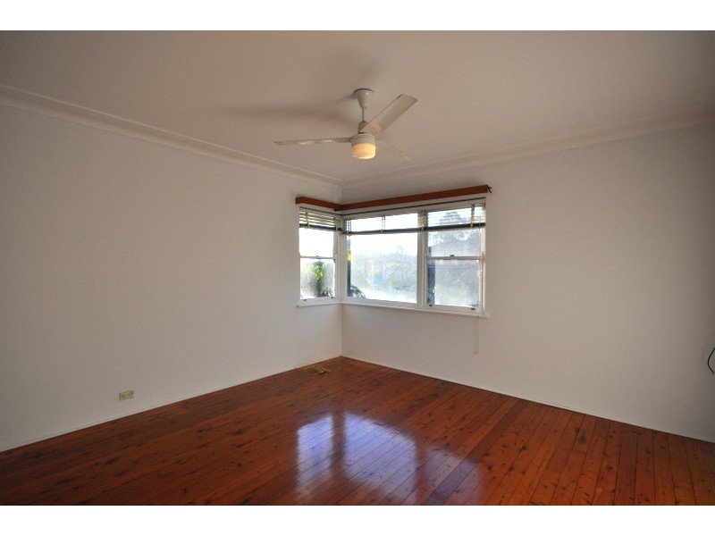 16 Jensen Street, Condell Park NSW 2200