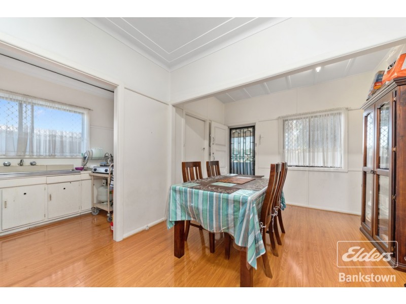 180 Roberts Road, Greenacre NSW 2190