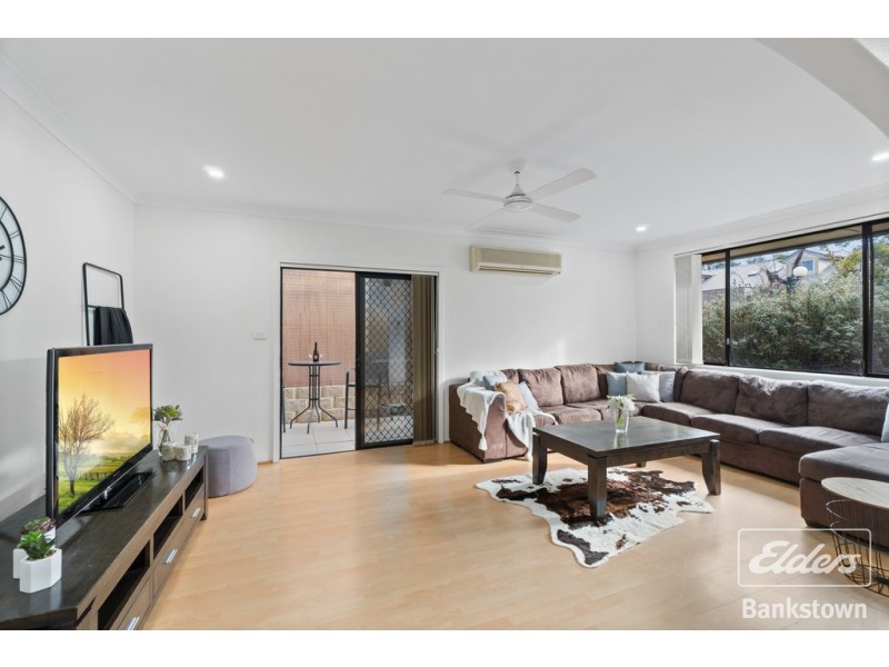 8/118 Rookwood Road, Yagoona NSW 2199