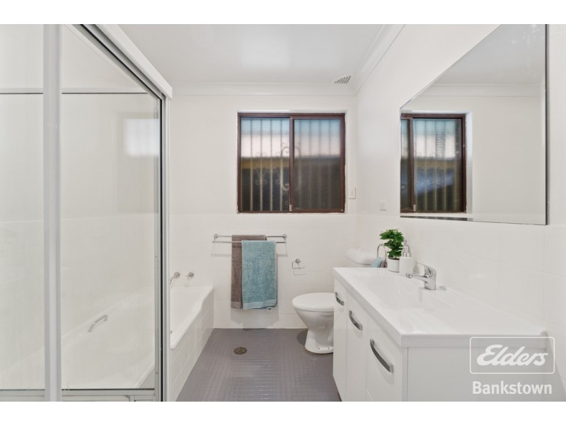 8/118 Rookwood Road, Yagoona NSW 2199