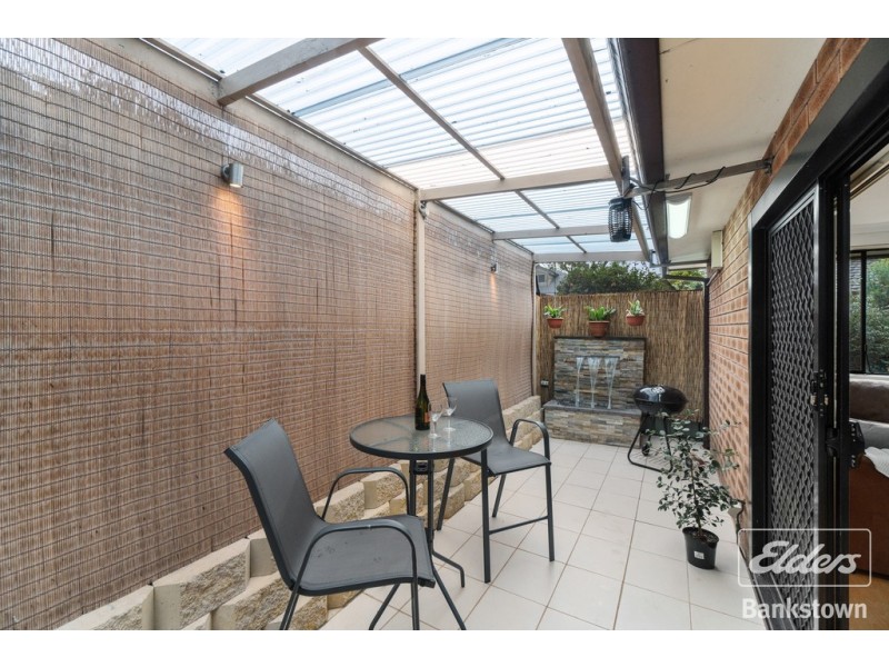 8/118 Rookwood Road, Yagoona NSW 2199