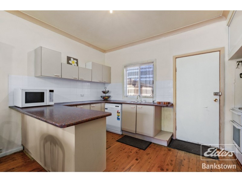 32 Albury Street, Yagoona NSW 2199