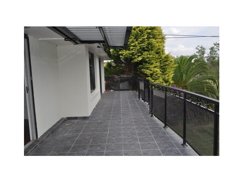 42 Jacaranda Drive, Georges Hall NSW 2198