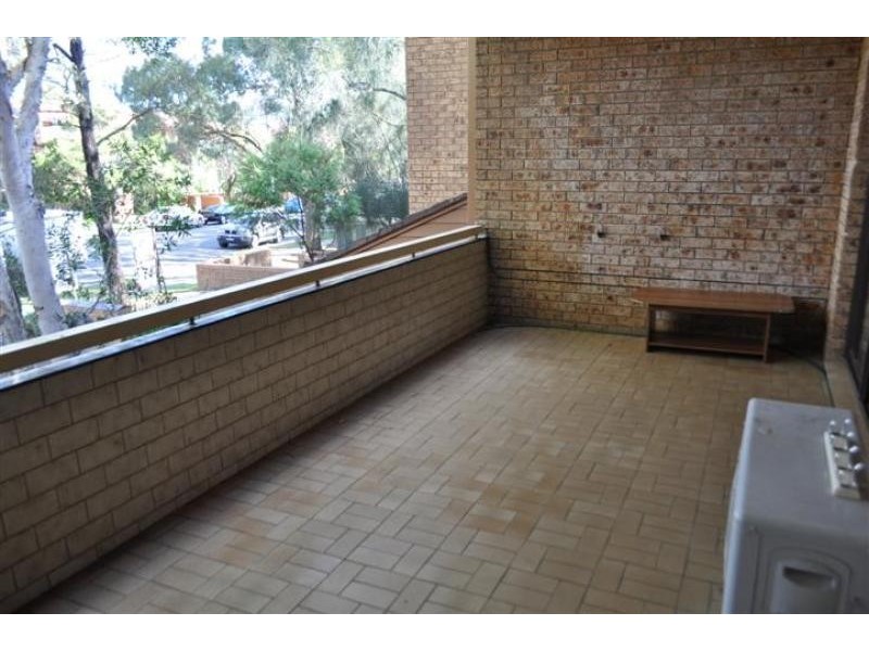 8/21-23 Myrtle Road, Bankstown NSW 2200