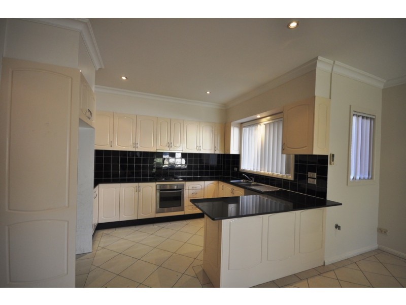 9A Fairview Avenue, Roselands NSW 2196