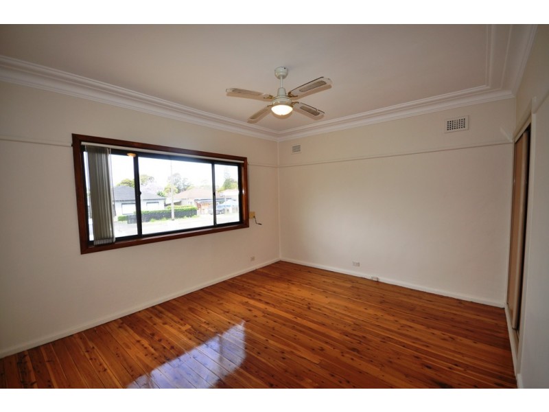 8 Australia Street, Bass Hill NSW 2197