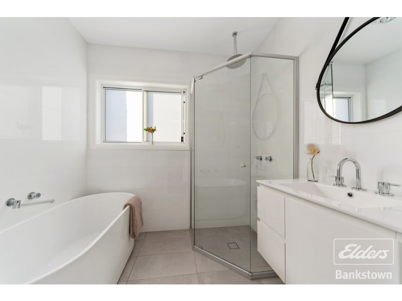 39 Larien Crescent, Birrong NSW 2143
