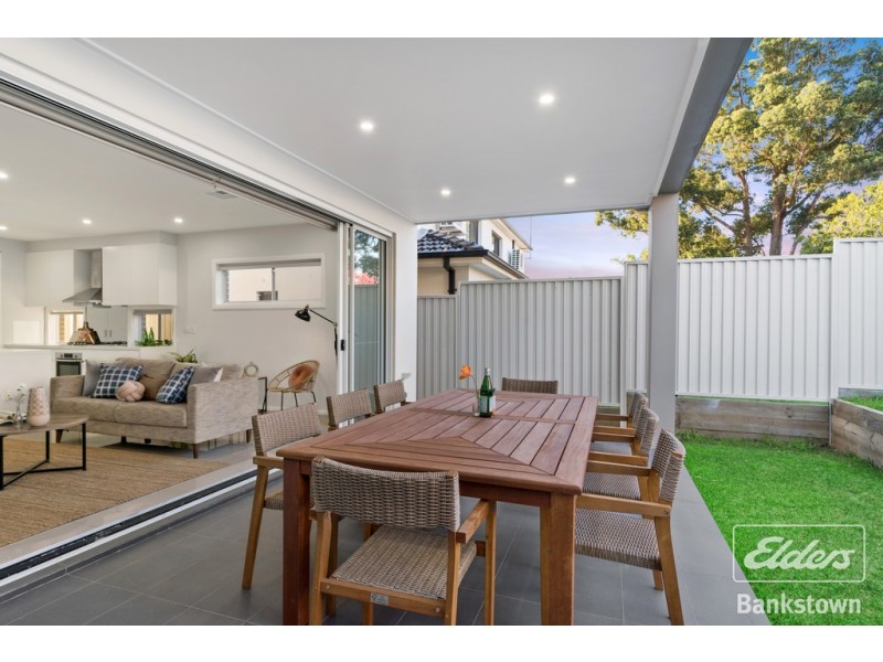 39 Larien Crescent, Birrong NSW 2143
